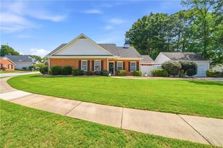 105 Woodgate Drive, Fayetteville, GA 30214