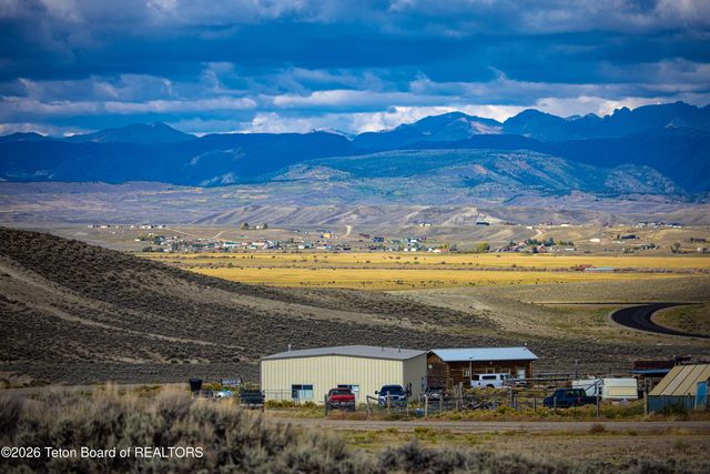 21 INDUSTRIAL SITE RD, Pinedale, WY 82941 property photo