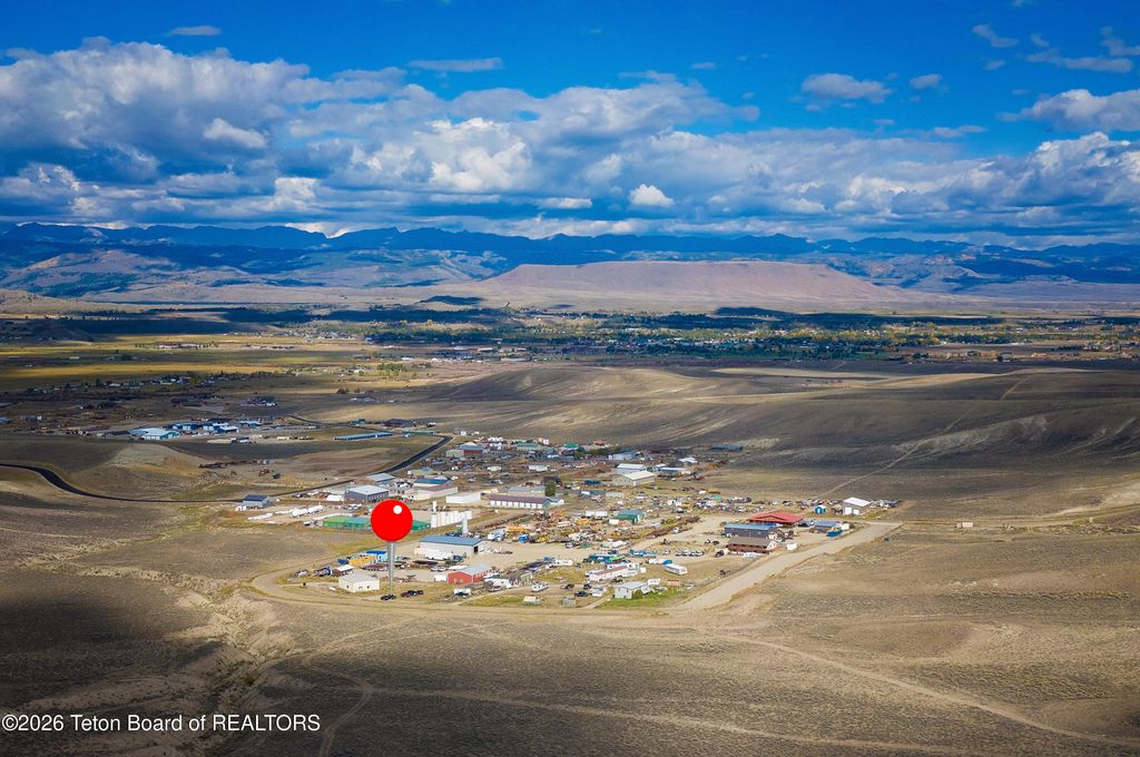 21 INDUSTRIAL SITE RD, Pinedale, WY 82941 photo 3