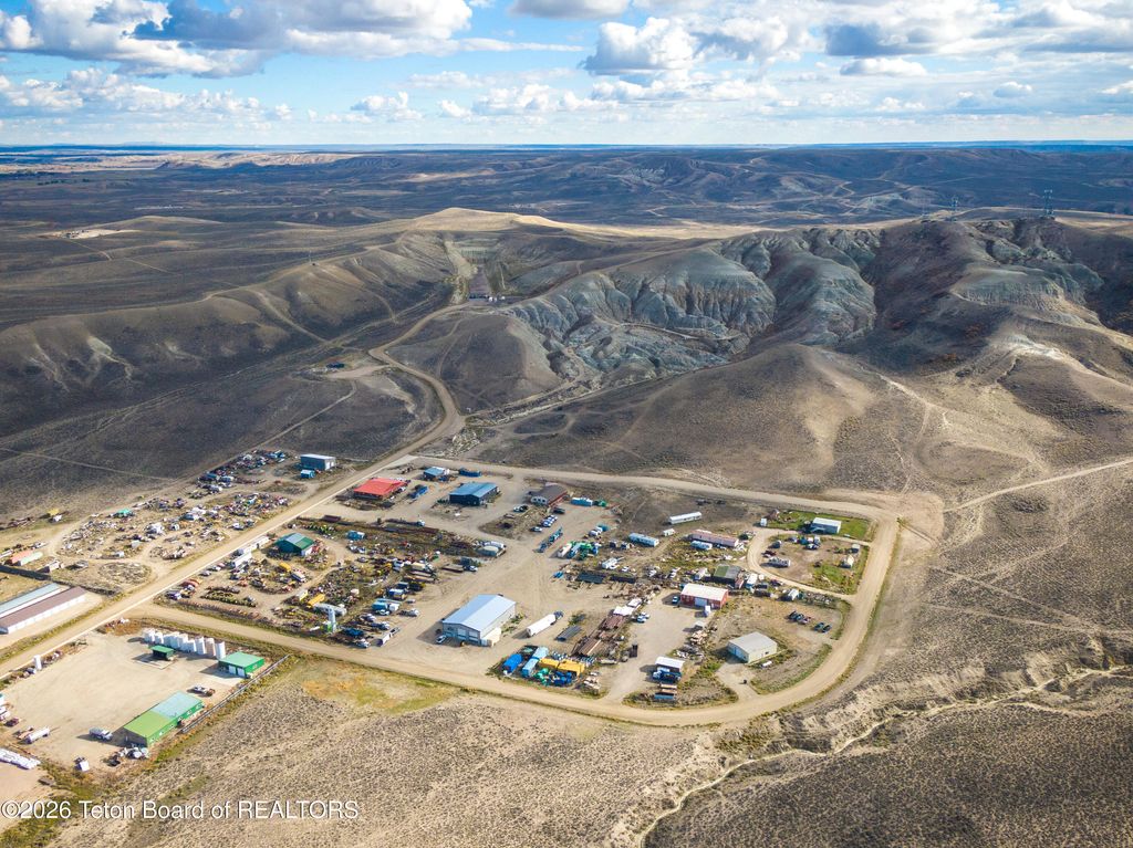 21 INDUSTRIAL SITE RD, Pinedale, WY 82941 photo 5