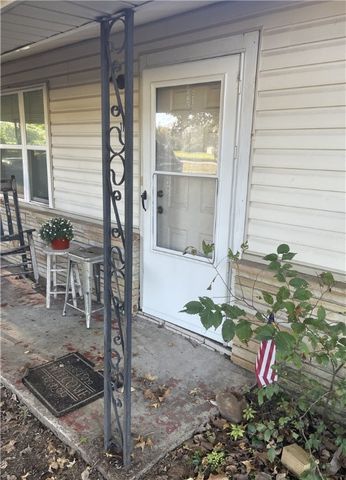 1101 W Main Street, Lamar, AR 72846