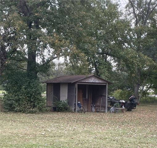 1101 W Main Street, Lamar, AR 72846