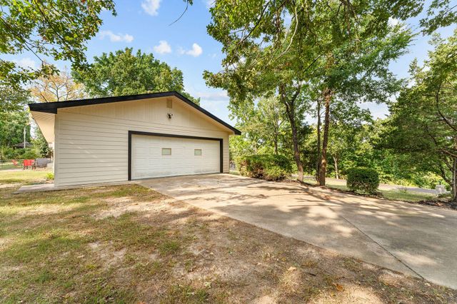 395 Caudill Way, Branson, MO 65616