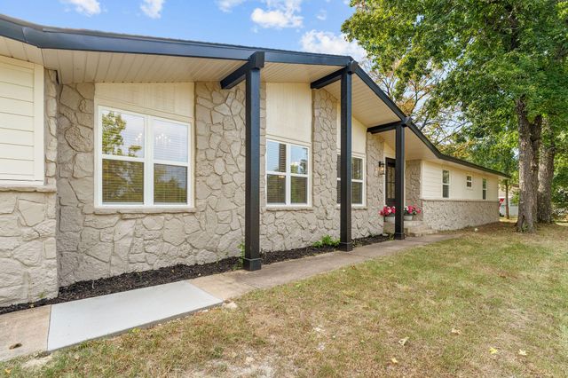395 Caudill Way, Branson, MO 65616
