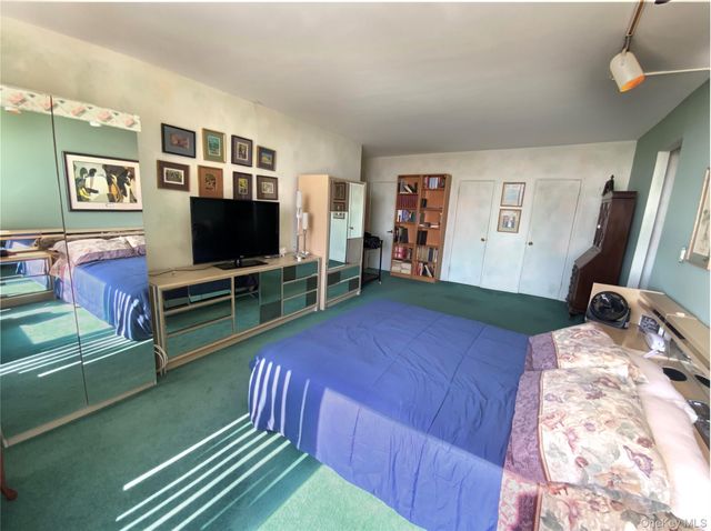 27110 Grand Central Parkway 23O, Floral Park, NY 11005