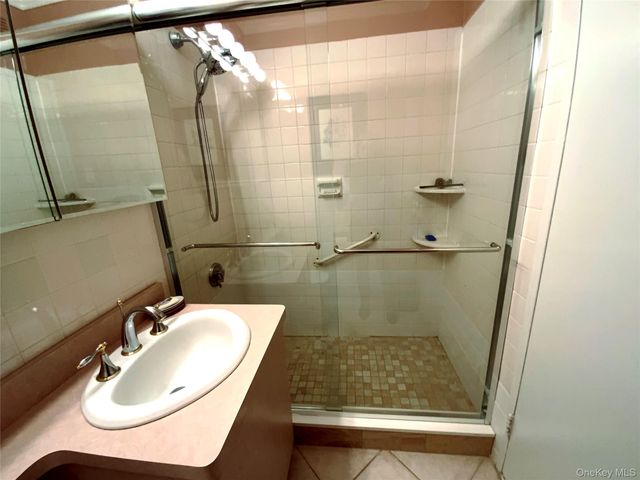 27110 Grand Central Parkway 23O, Floral Park, NY 11005