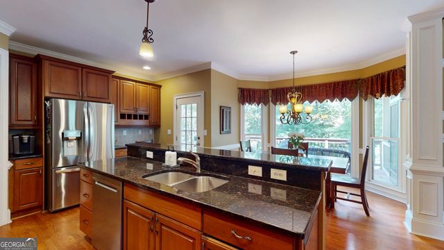 3755 Maryhill Lane NW, Kennesaw, GA 30152