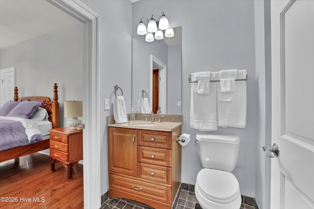 213 Oak Outlook Way, Carolina Beach, NC 28428