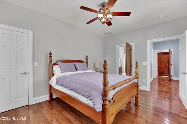 213 Oak Outlook Way, Carolina Beach, NC 28428