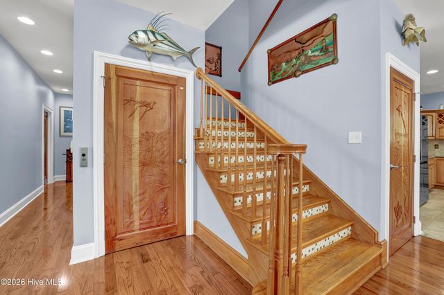 213 Oak Outlook Way, Carolina Beach, NC 28428