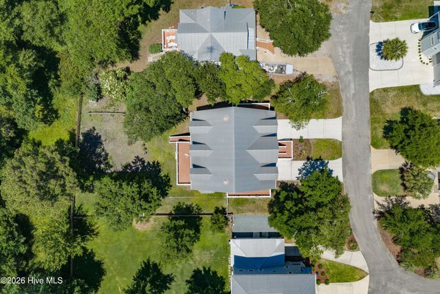 213 Oak Outlook Way, Carolina Beach, NC 28428