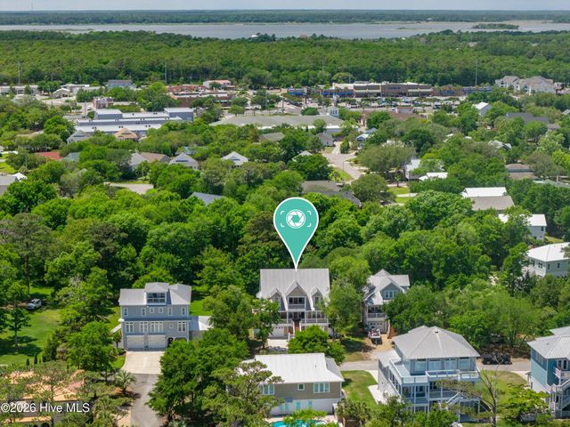 213 Oak Outlook Way, Carolina Beach, NC 28428