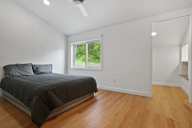 134 Oneil Road, Oxford, CT 06478