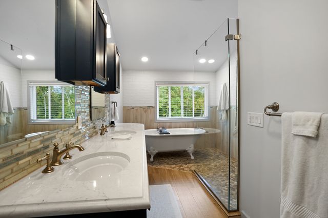 134 Oneil Road, Oxford, CT 06478