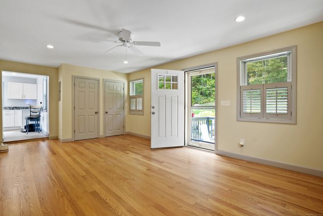 134 Oneil Road, Oxford, CT 06478