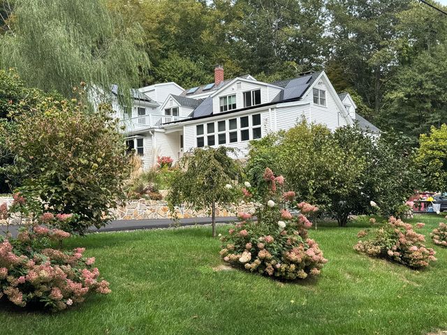 134 Oneil Road, Oxford, CT 06478