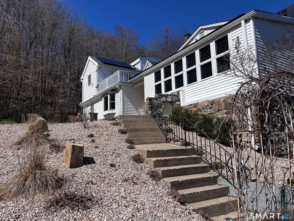 134 Oneil Road, Oxford, CT 06478