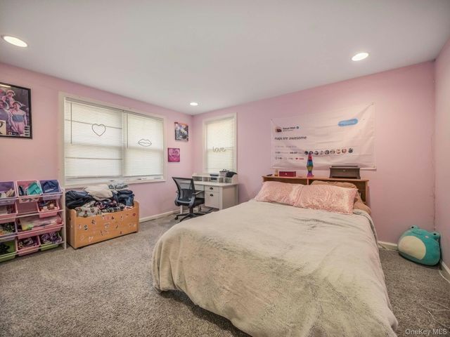 19 Hillside Avenue, Suffern, NY 10901