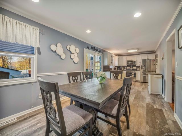 19 Hillside Avenue, Suffern, NY 10901