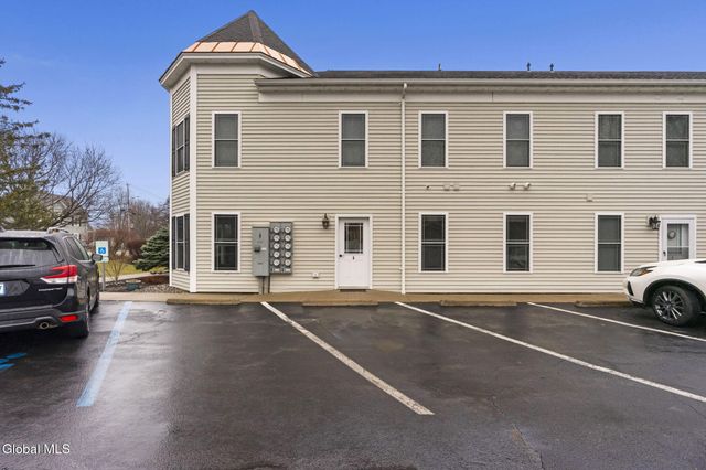 80 Maple Avenue APT A, Voorheesville, NY 12186