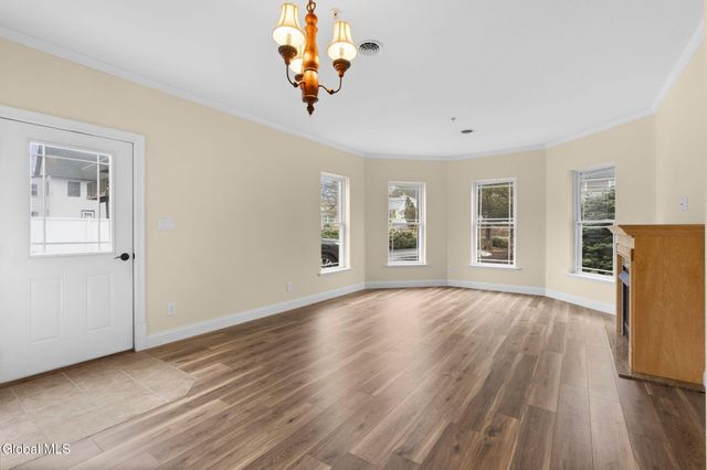 80 Maple Avenue APT A, Voorheesville, NY 12186