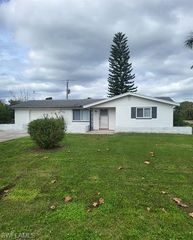 13250 Fourth ST, Fort Myers, FL 33905