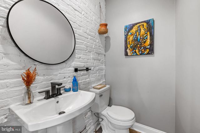 3300 FAIT AVE, Baltimore, MD 21224