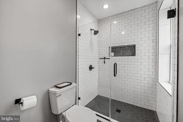 3300 FAIT AVE, Baltimore, MD 21224