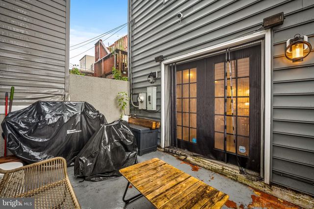 3300 FAIT AVE, Baltimore, MD 21224