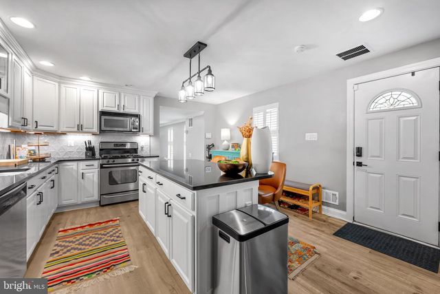 3300 FAIT AVE, Baltimore, MD 21224