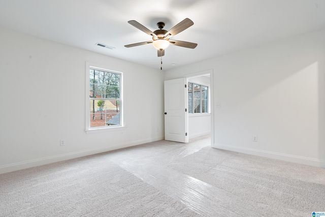 606 EMERALD TRACE, Chelsea, AL 35043