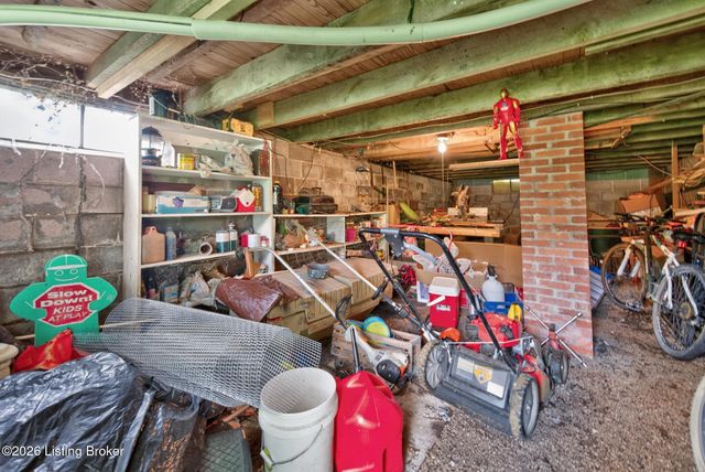 326 Roberts Rd, Stanton, KY 40380
