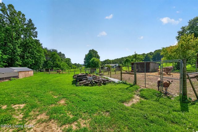 326 Roberts Rd, Stanton, KY 40380