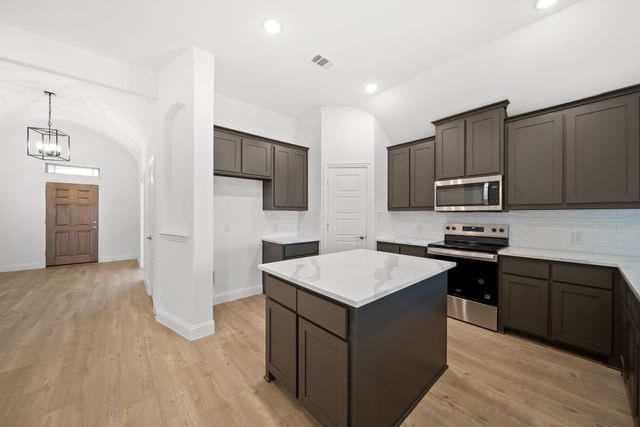 1948 Nightfall Drive, Venus, TX 76009