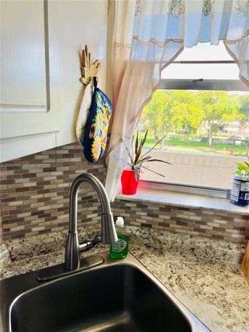 8900 Washington Boulevard 409, Pembroke Pines, FL 33025