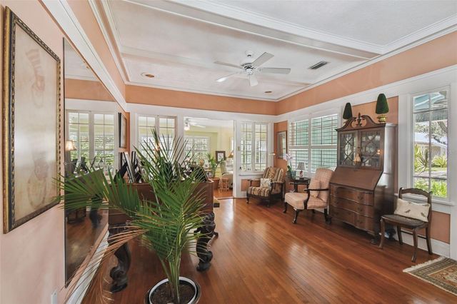 1412 NANCE AVENUE, Tampa, FL 33606