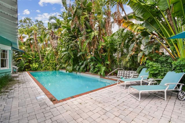 1412 NANCE AVENUE, Tampa, FL 33606