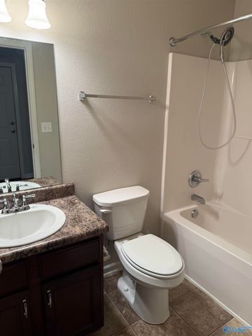 101 Fire Fly Lane, Owens Cross Roads, AL 35763