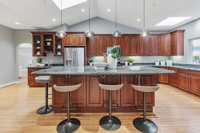 241 42nd Avenue, San Mateo, CA 94403