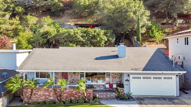 241 42nd Avenue, San Mateo, CA 94403