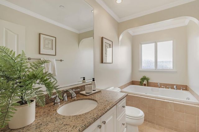 241 42nd Avenue, San Mateo, CA 94403