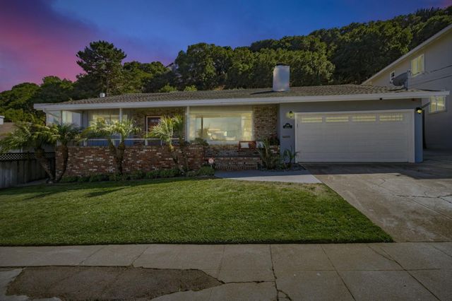 241 42nd Avenue, San Mateo, CA 94403