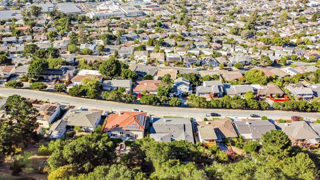 241 42nd Avenue, San Mateo, CA 94403