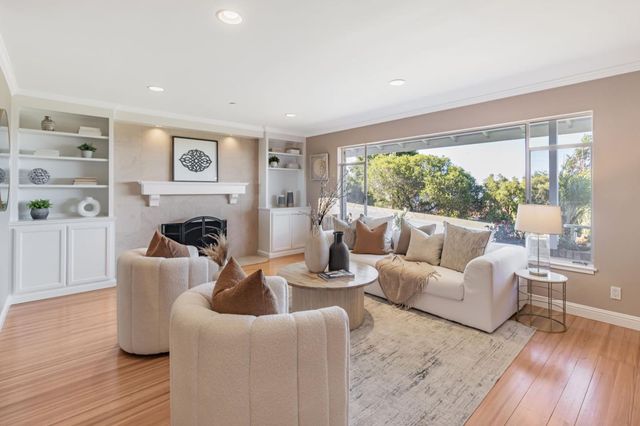 241 42nd Avenue, San Mateo, CA 94403