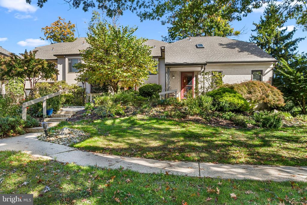 17 OAKMONT PL, MEDIA, PA 19063 — photo 2