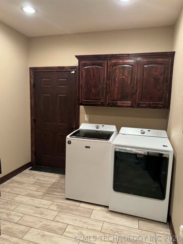 2267 Krebs Lake Road, Mcalester, OK 74501