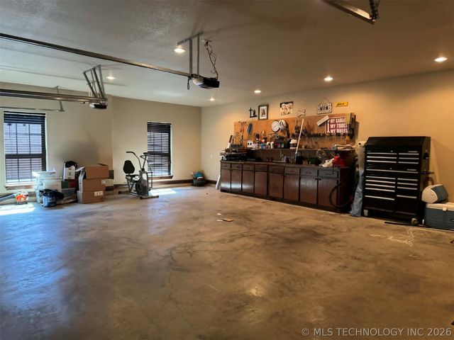 2267 Krebs Lake Road, Mcalester, OK 74501