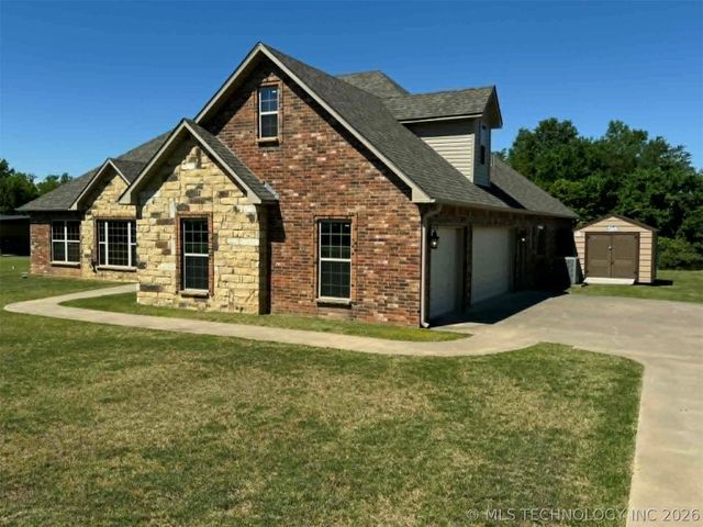 2267 Krebs Lake Road, Mcalester, OK 74501