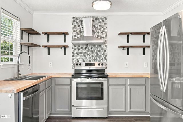 938 S Fifth Street, Mebane, NC 27302