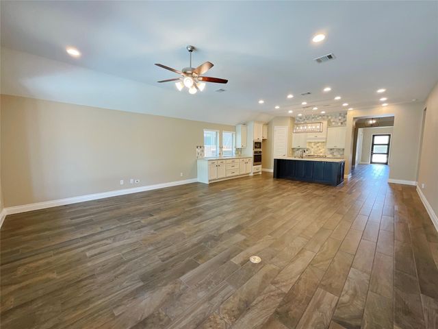 12123 Woodnote Lane, Humble, TX 77346